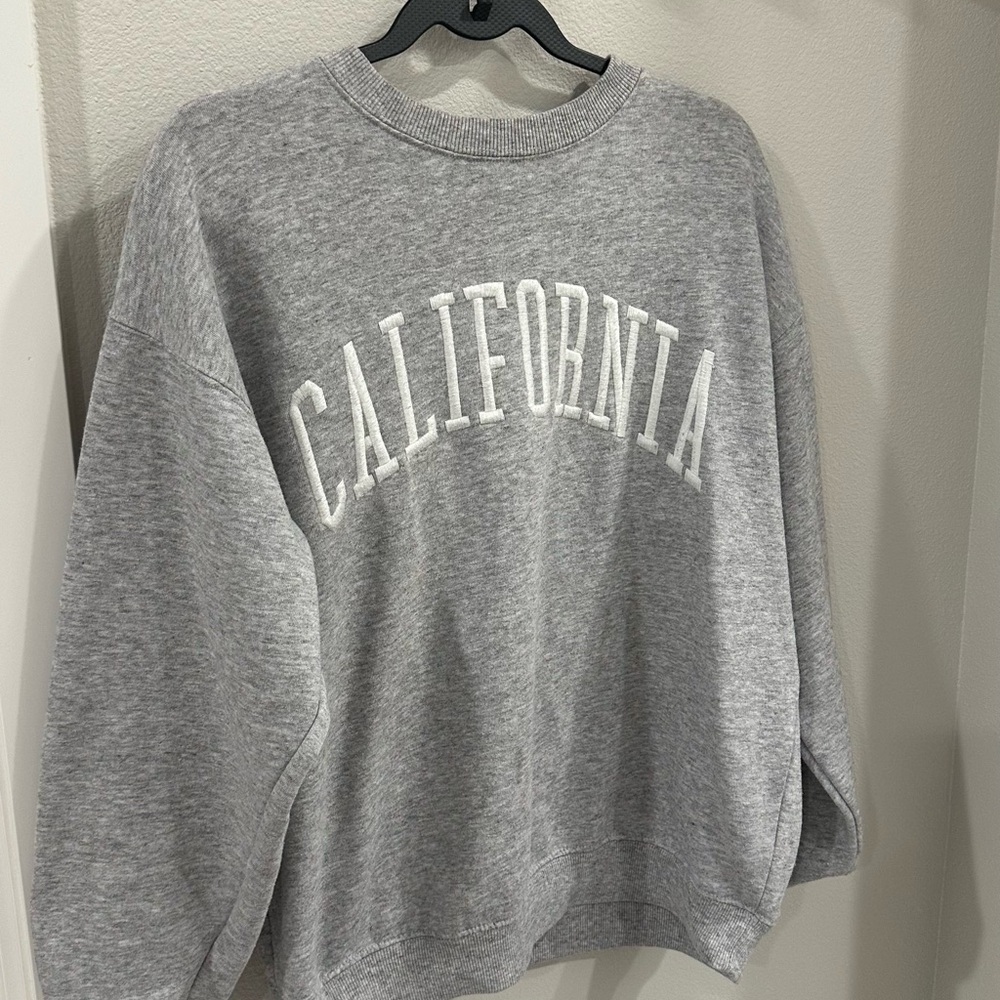 Reflex Gray Crew Neck Sweater